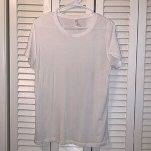 ✨5/$25✨Next Level Apparel T Shirt NWOT